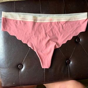 NWOT - Splendies Thong - 1X